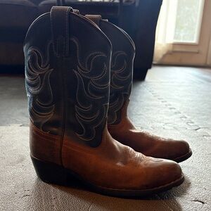 Kids Cody James Classic Brown Leather Cowboy Boots